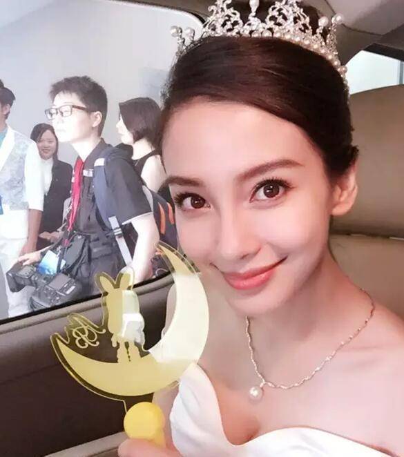 楊超越一定會成為下一個angelababy_苗苗_事情_不知道