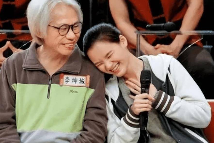 "爷孙恋"大结局,遗产全留给26岁娇妻,没孩子没工作生活堪忧_林靖恩