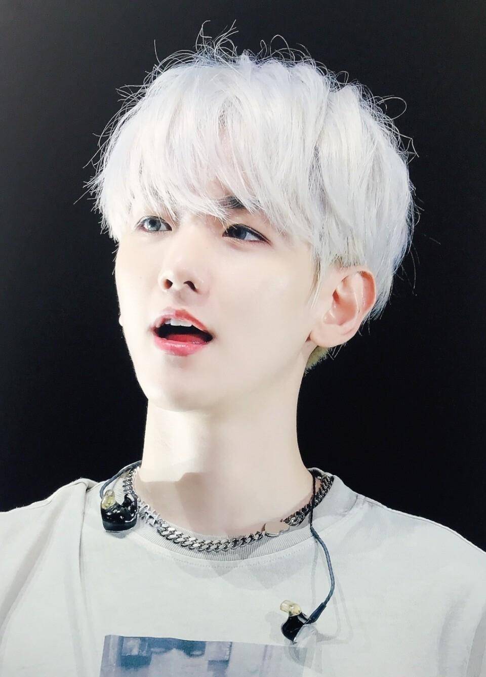 边伯贤直播剧透exo回归时间,组合在夏天回归,个人solo紧随其后_活动