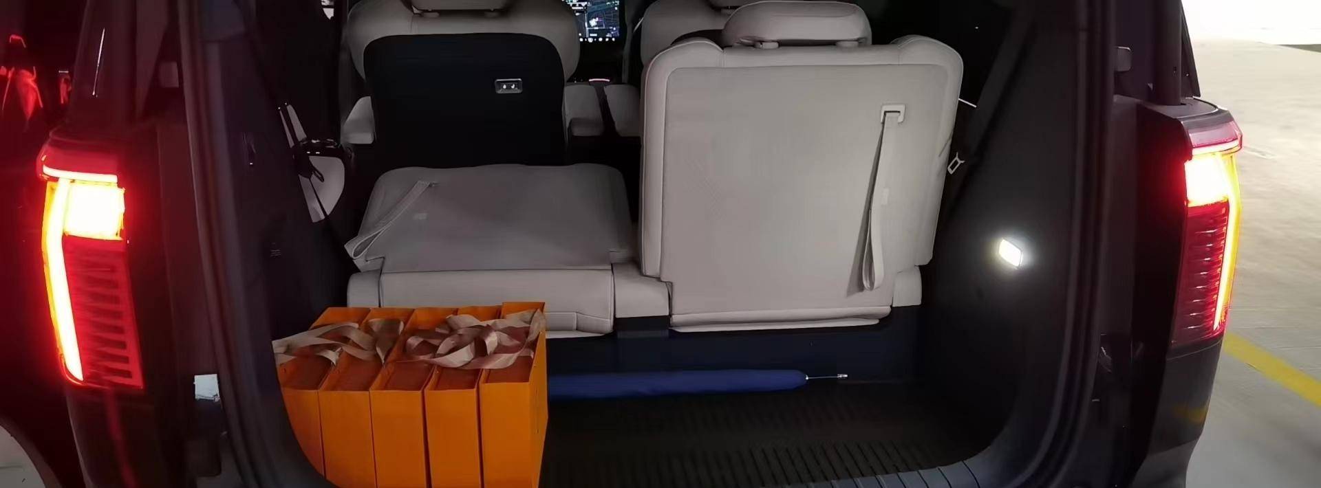 极氪 009 车主:仅仅一年,我就成为了极氪双车车主_搜狐汽车_搜狐网
