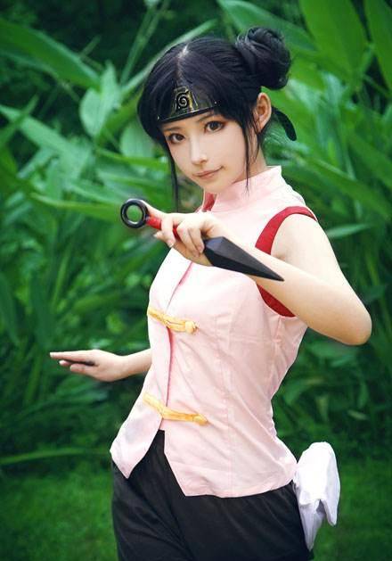 快来看cos真人版的哦_纲手_日向_成长
