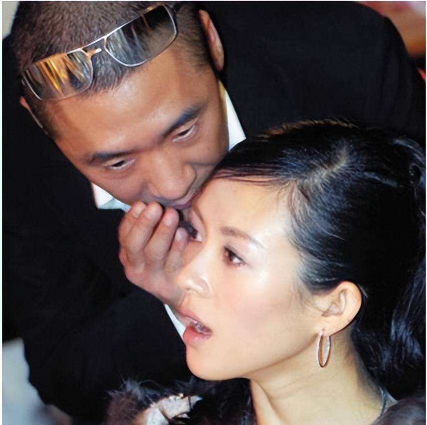 章子怡:被豪门抛弃,嫌撒贝宁穷,终情定汪峰,她的婚姻为了什么_高枫