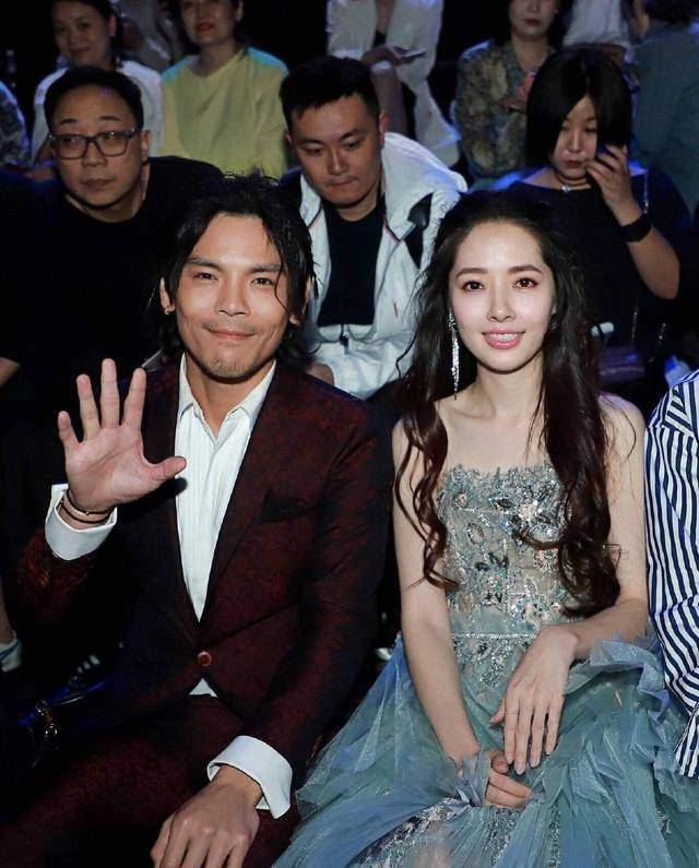 向佐郭碧婷又传分手?郭爸微博揭晓答案!_父亲_照片_向作方