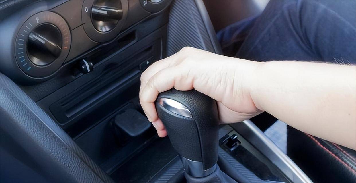 老司机:不仅危险还损车!_搜狐汽车_搜狐网