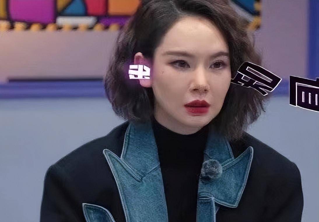 好比戚薇,二胎后现身录制节目,整个人都发福了不少,感觉变得油腻了不