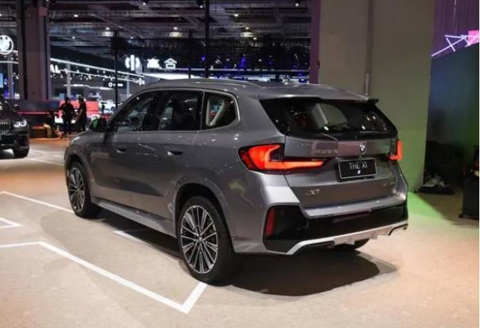 2023款宝马x1长轴距版上海车展亮相,价格上涨,配置升级!