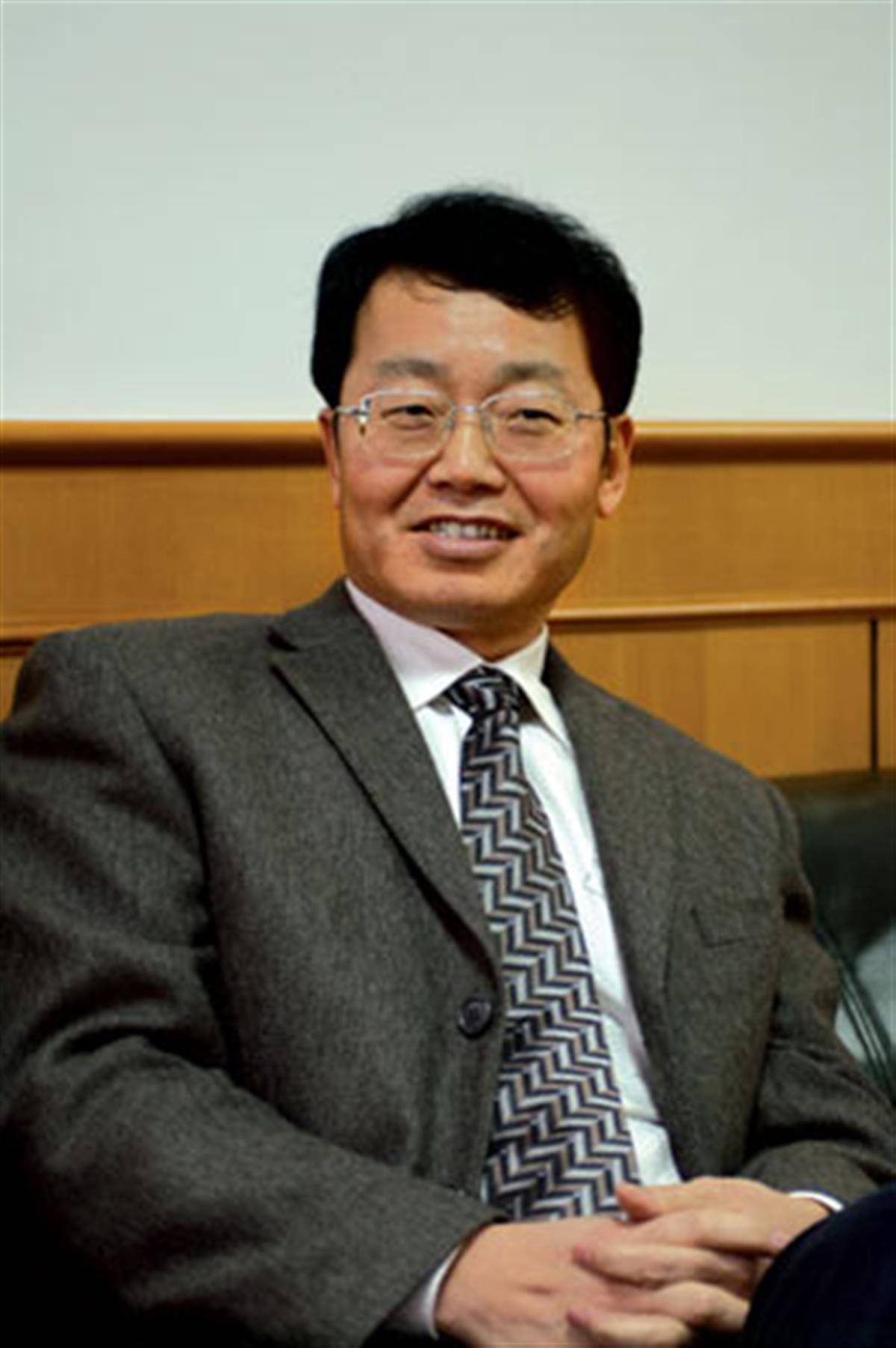 "博客书记"张新实被逮捕,退休8年后落马,曾和"老虎"搭班子_宿迁市