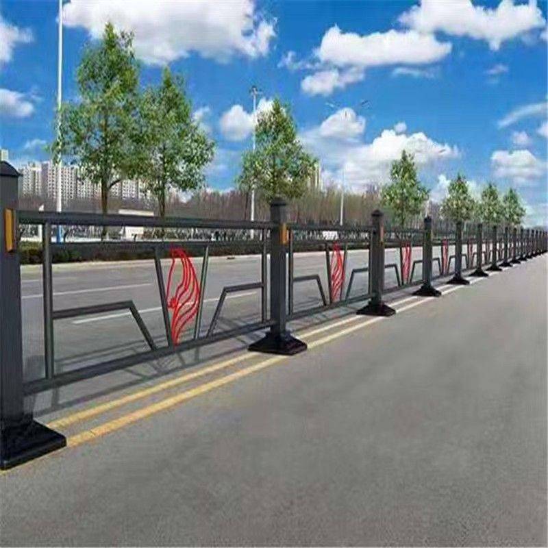 市政道路护栏城市交通隔离栏防撞栏杆马路人行道围栏室外防护栅栏