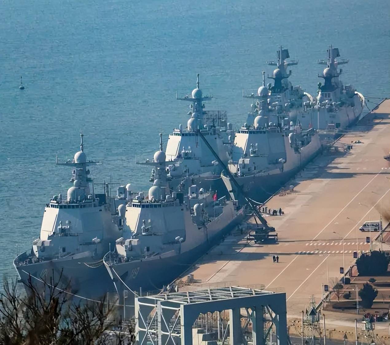 拱衛渤黃咽喉,北海艦隊的司令部駐地,為何選擇了青島市?