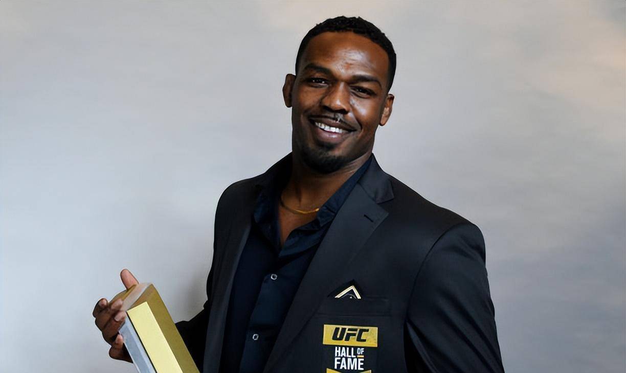 经纪人:乔恩·琼斯是ufc历史收入第二高的运动员_比赛_双方_弗朗西斯