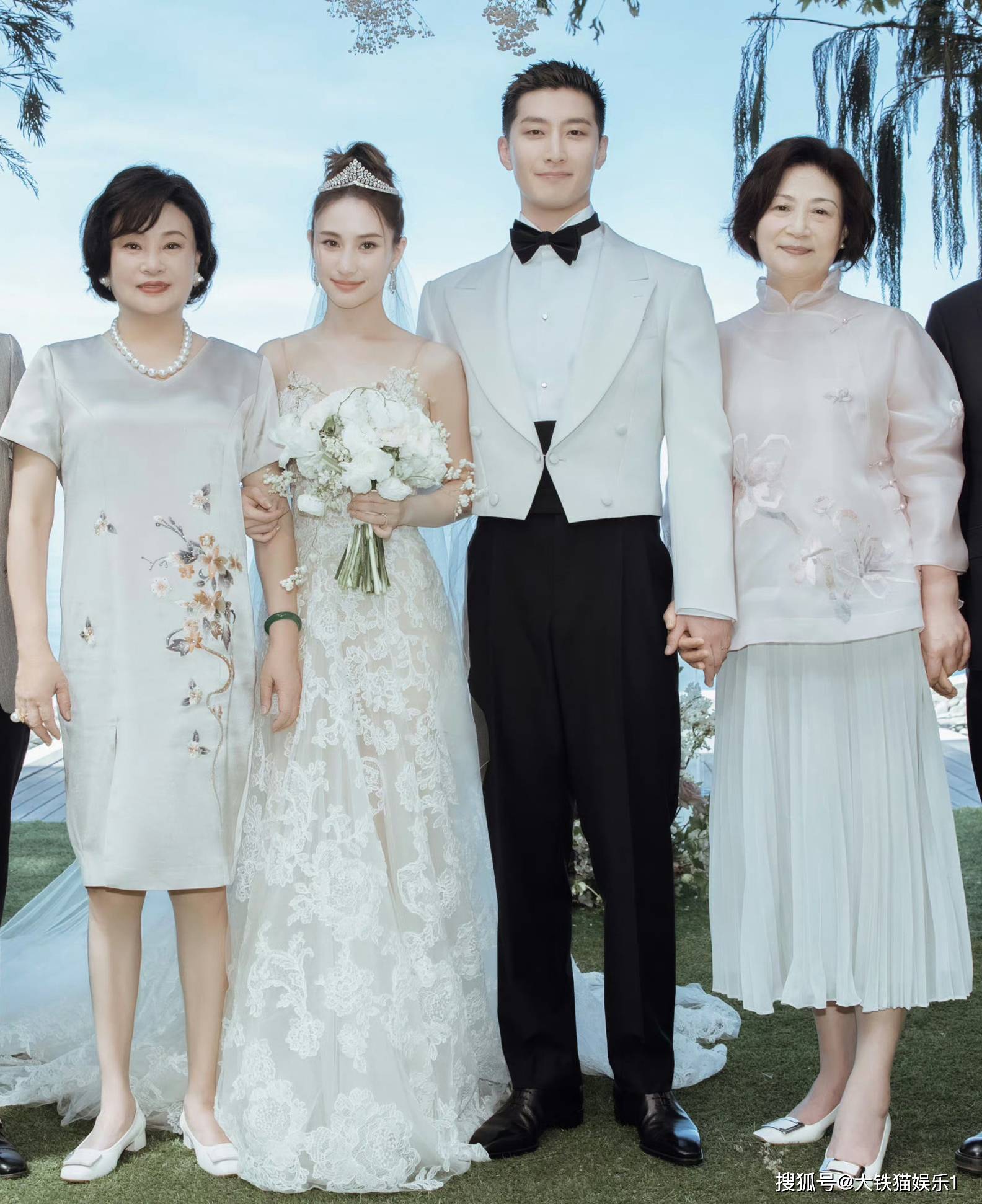 娱乐圈最美的6位"星妈",貌美如花,气质优雅,不当