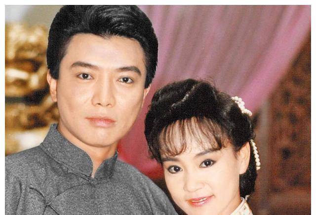 《雪珂》中,他饰演男主角顾亚蒙,与刘雪华扮演的雪珂上演了一段缠绵