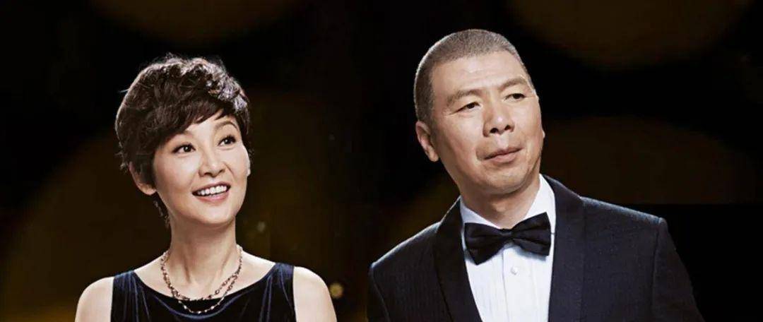 养女被爆是亲生女,冯小刚与别人生孩子让徐帆养!家庭内幕曝光!