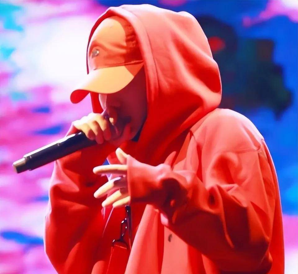 pgone改名复出,不到一天被举报封禁,卖惨求放过,举