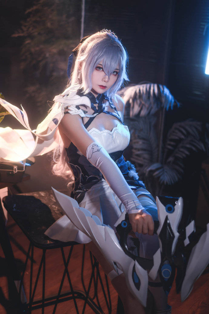 cos:崩坏3次生银翼布洛妮娅cosplay正片12p-hazelnut_榛子_伊喵_白嫖