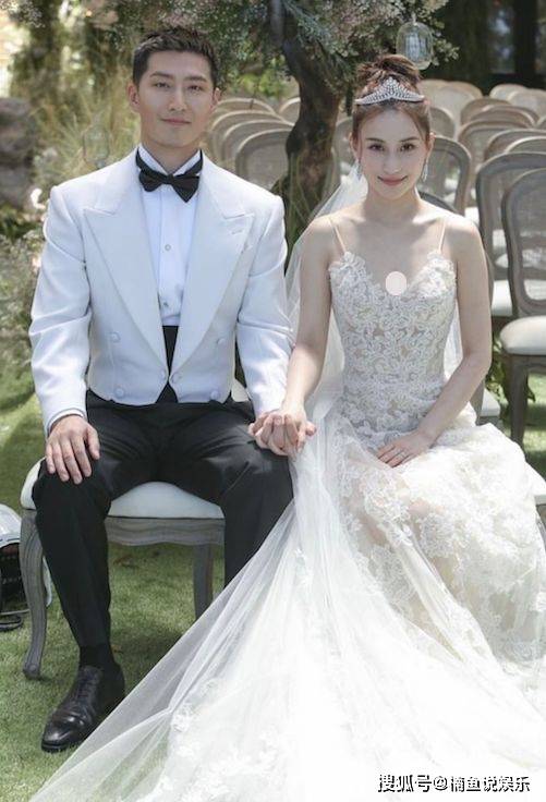 一开始很多人以为窦骁与何超莲结婚的话,在嘉宾阵容的邀请上应该非常