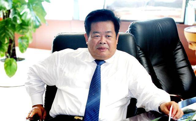 曹德旺女婿第一次登门就遭严厉反对,直言:你太优秀,她不配_叶舒_福耀