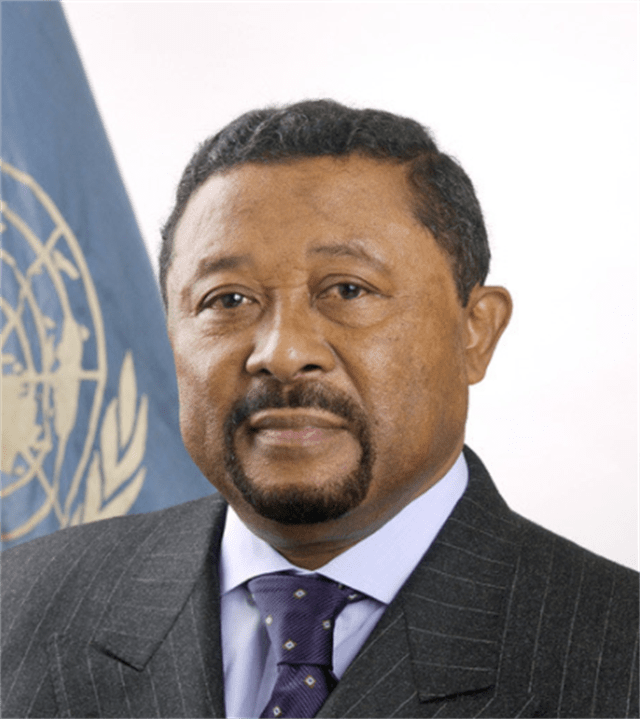 程志平_加蓬_生活