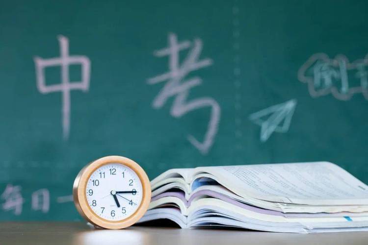 中考加油励志的句子八字：让每一个字都化作你前进的动力-中考加油励志的长句摘抄