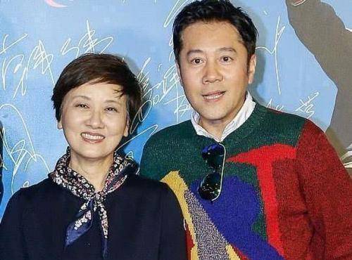 蔡国庆隐藏多年的老婆,原来长得如此漂亮,怪不得拒绝那英追求!