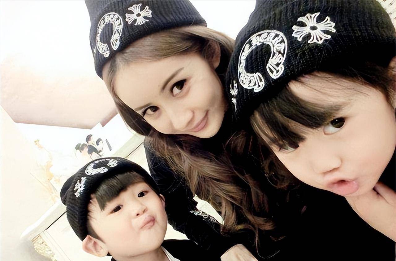 捞女韦雪:拒4000万分手费,母凭子贵得9亿,王思聪惊呼高端玩家_陈平_带