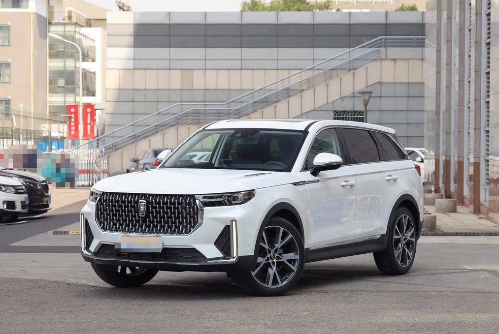 0t,气场不输红旗hs7_搜狐汽车_搜狐网