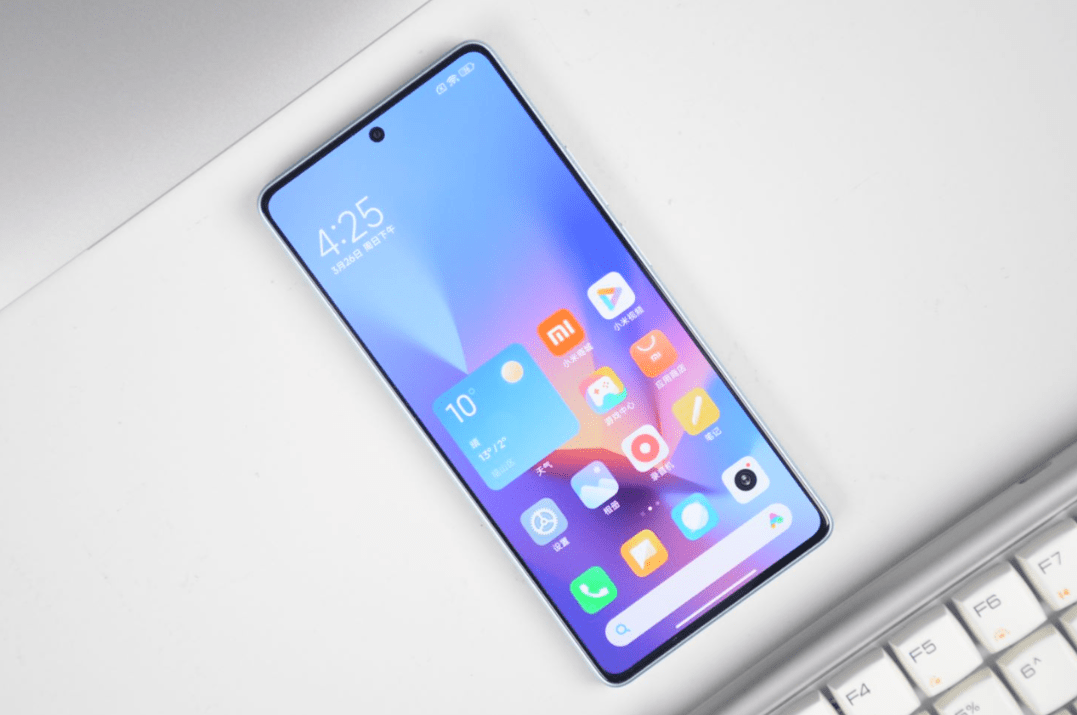 原创
            小米急眼了！高配新机重回2299元，12GB+512GB+67W+OIS光学防抖