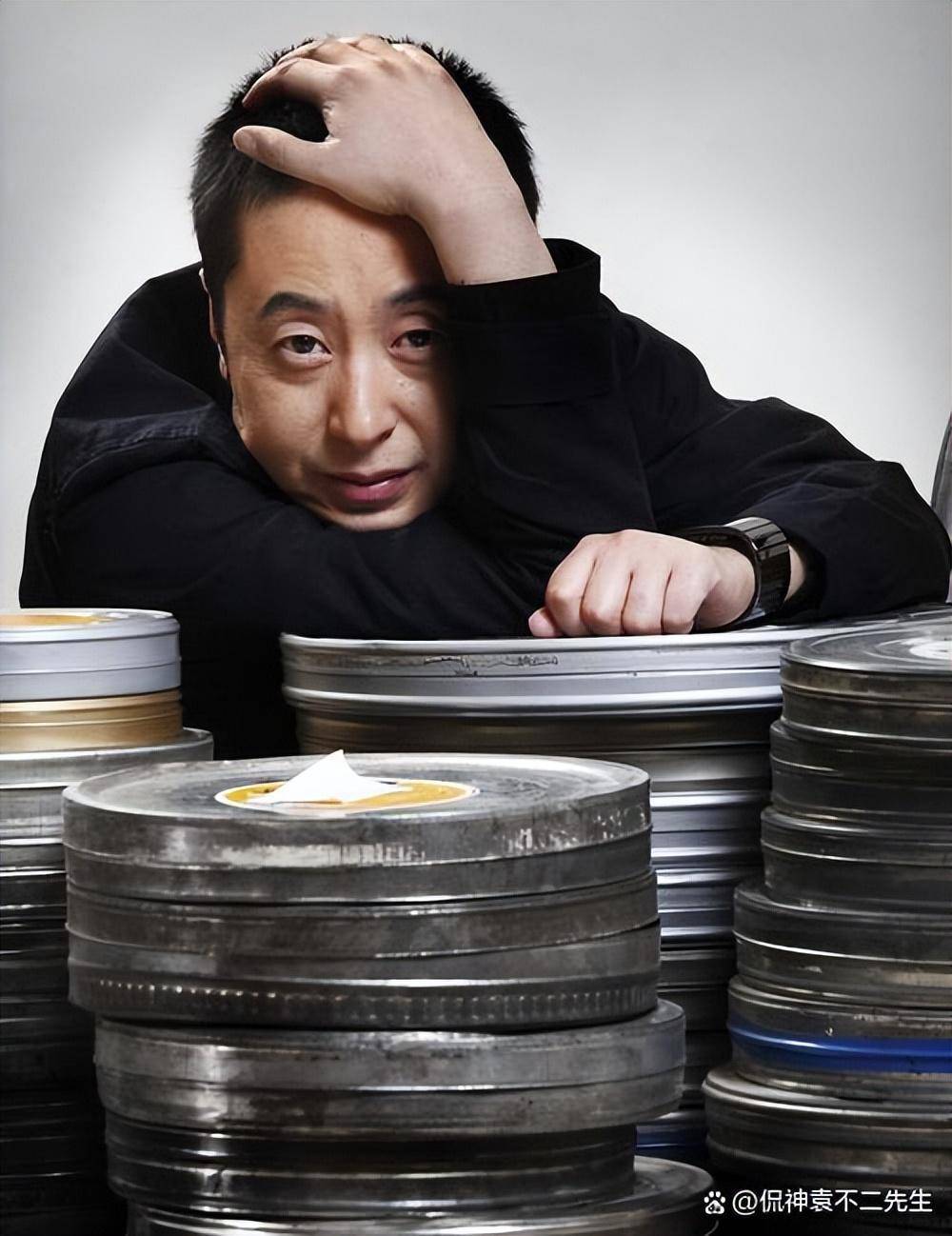 一个县城小混混,通过拍"地下电影"而成为国际大导_贾樟柯_汾阳_贾父