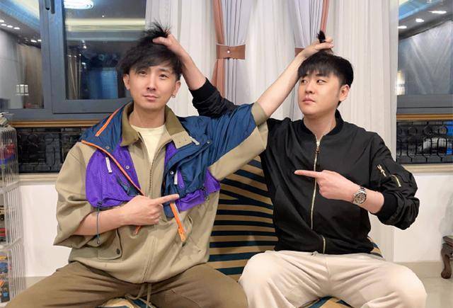 薅师哥张云雷头发,撺掇师娘王惠购物,德云社也就尚九熙敢这么做_感觉