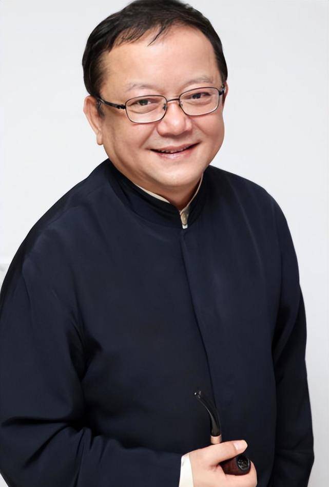 75岁王刚再度复出做综艺!