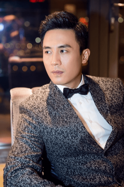 然而青春期的孩子哪里会将父母的话放在心上,杜志国越不想让他学表演