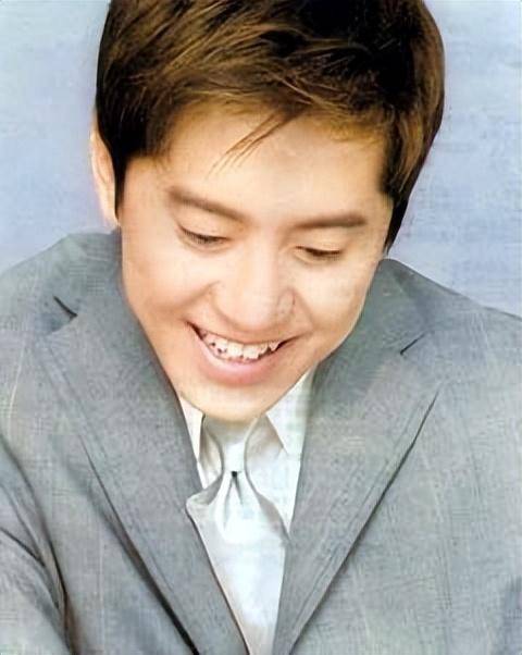 作伤不听话,今54岁无人问津,昔日老搭档也断了联系_毛宁_因为_范小玉