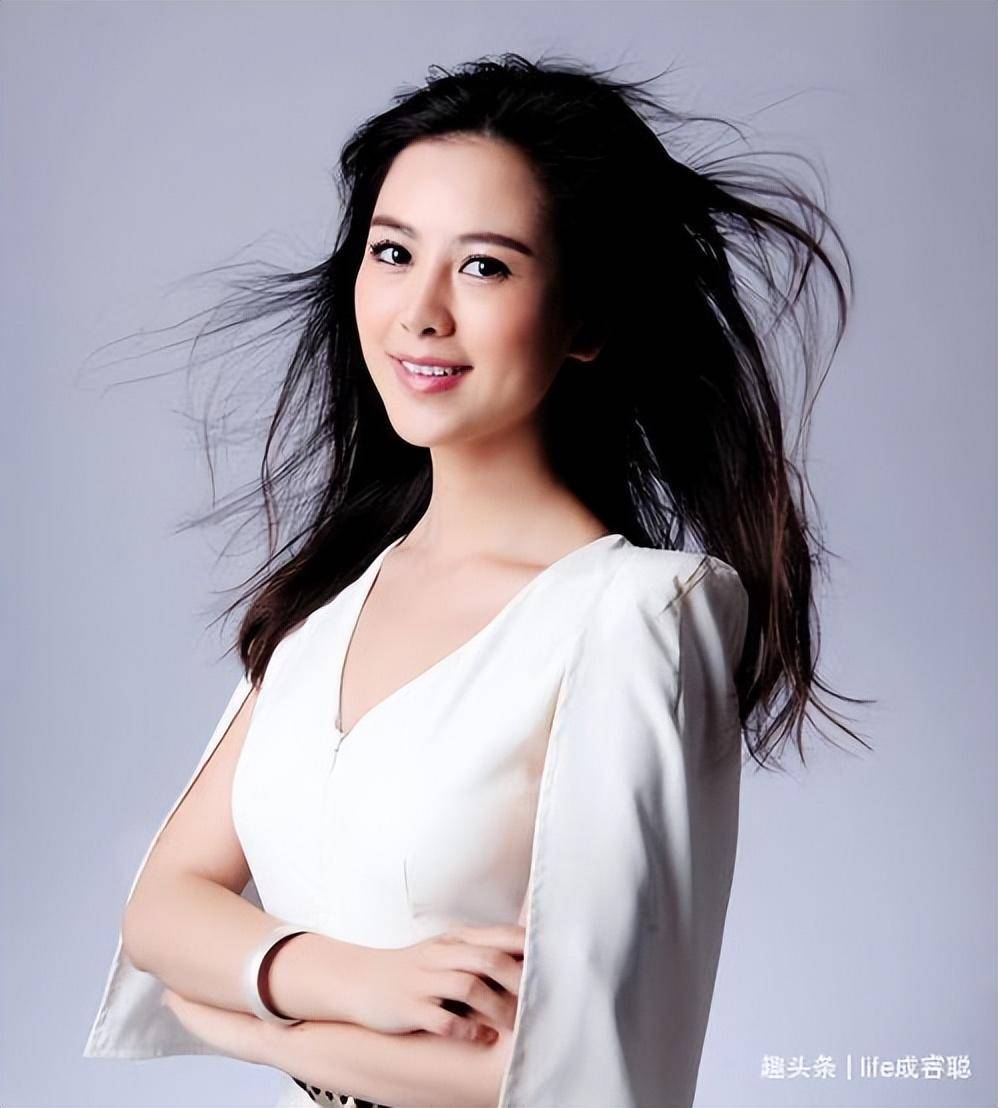 2014年,女主持人陈霞衣衫不整去世湖中,伤人者交代:她生得太好看!