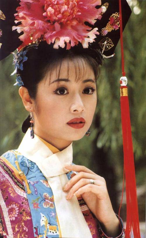 47岁林心如近照曝光!素颜出镜,穿宽松短袖显老态,容颜不复当年!