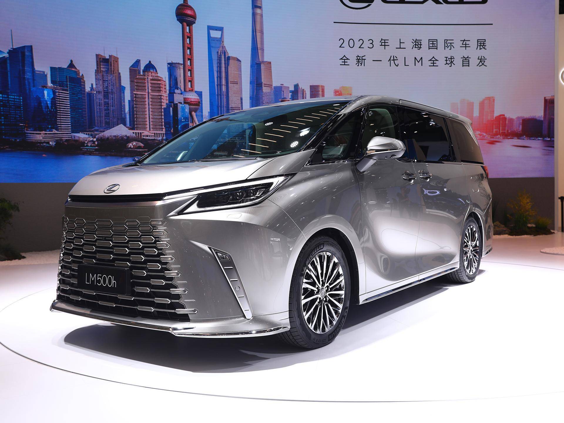 解读雷克萨斯全新lm 升级最大的是动力_搜狐汽车_搜狐网