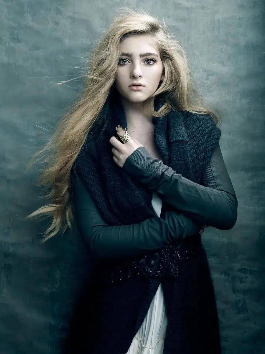 《饥饿游戏》女演员勇敢举动震动全世界:公布裸照反击黑客勒索者_薇洛