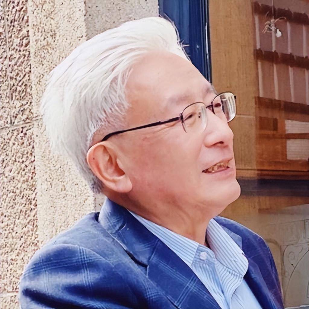 凤凰卫视主持人曹景行离去,临终前四天狂发朋友圈_先生_节目_景兴