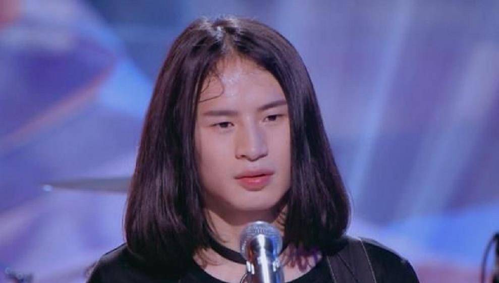 《青年π计划》音乐人之一谭聪翀,曾遭校园霸凌,被