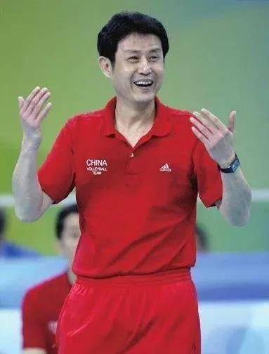 从一个陪练带领中国女排夺冠,到被迫离开,陈忠和经历了什么?