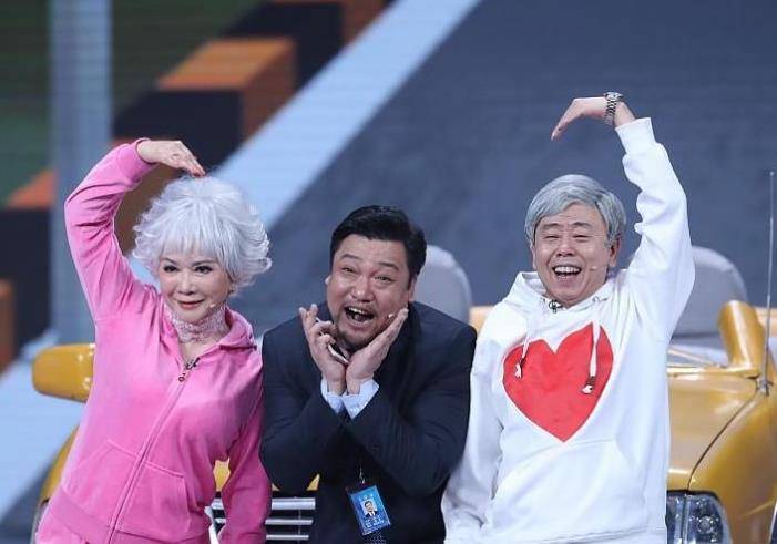 潘长江老搭档突然消失于舞台,真像已离世,蔡明姜昆痛哭不舍!