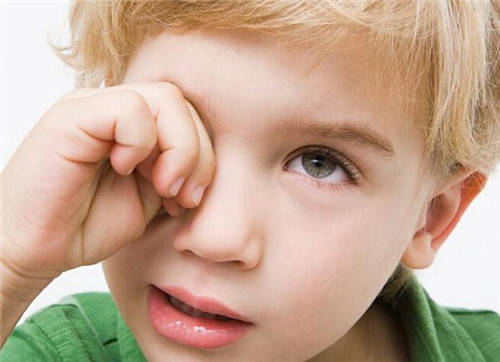 儿童眼睛散光是怎么回事 孩子散光什么情况下需要治疗