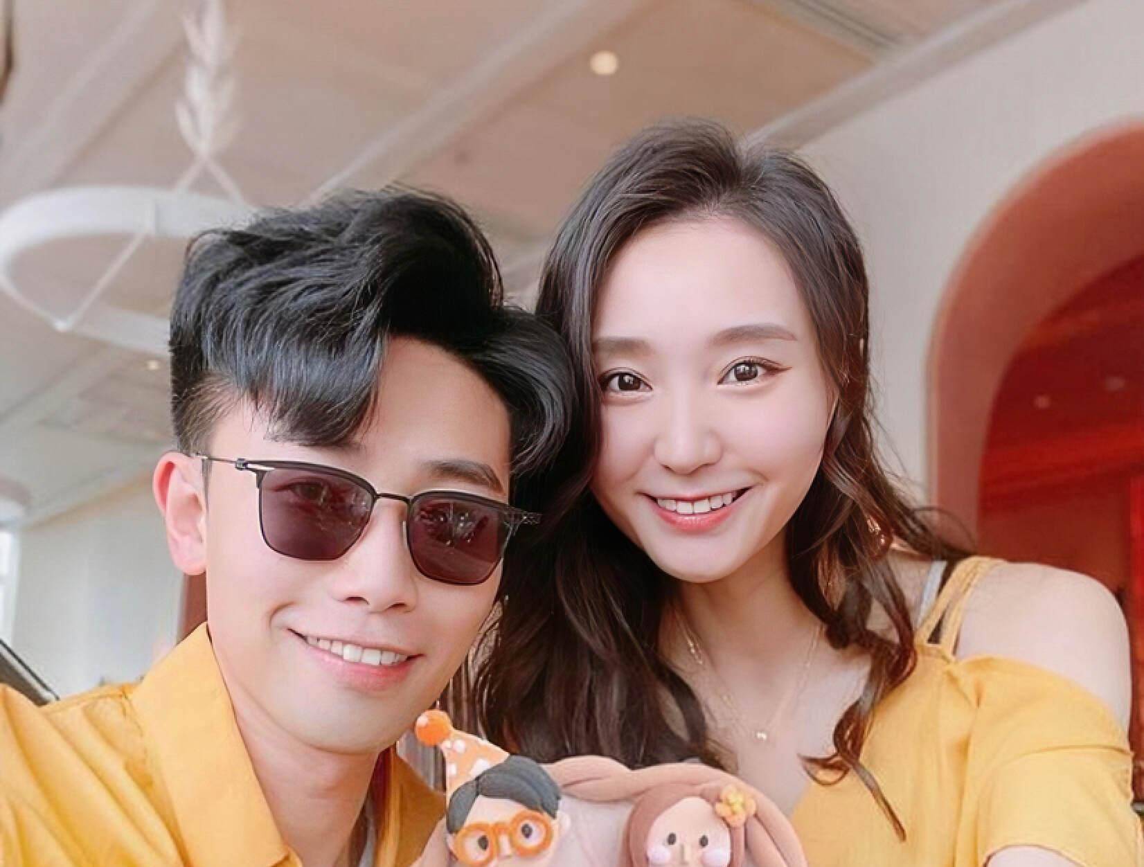tvb知名男星女友美出新高度,没存够买房钱,恋爱11年