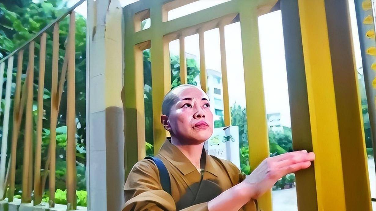 "风流尼姑"释智定:白天念佛诵经晚上夜店消费,被女星揭发落网_香港