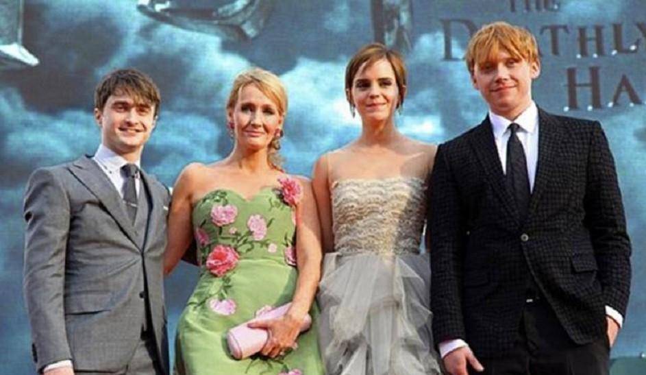 丹尼尔·雷德克里夫(哈利波特),艾玛·沃特森(赫敏)以及鲁伯特