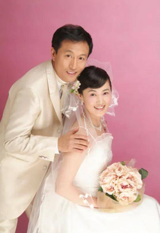 演员王菁华:和常戎分手后,50岁仍未婚,如今她还好吗?_替身_工作_电影