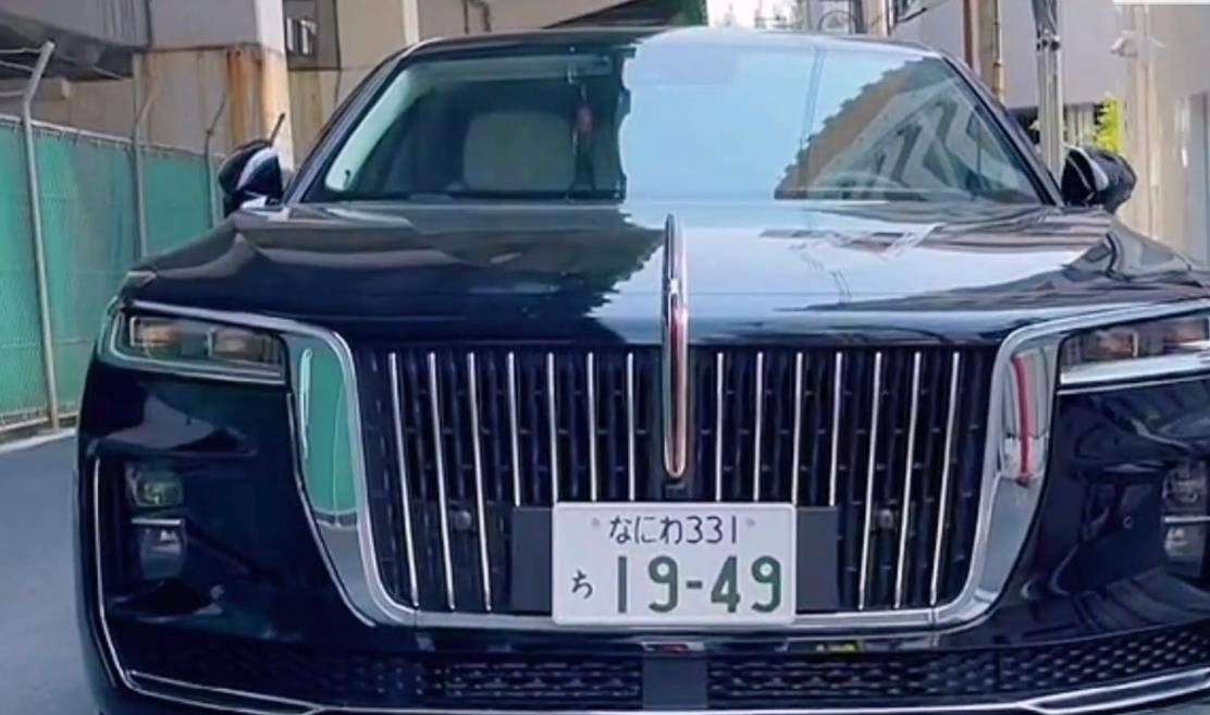 0t红旗h9在国外街头,车牌"1949"霸气,车主是华人_搜狐汽车_搜狐网