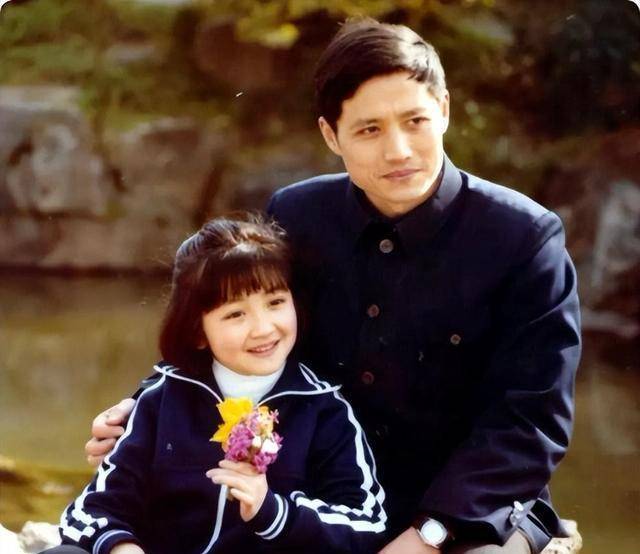 《城南旧事》演员沈洁:如今定居日本,女儿长相酷似"小英子"_林海音