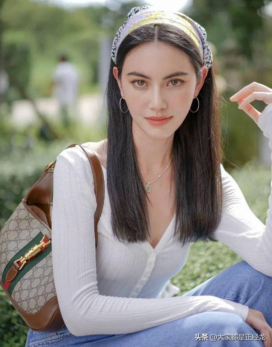 mai davika:国外当红花旦,大长腿 水蛇腰,这颜值身材真是绝了_janie