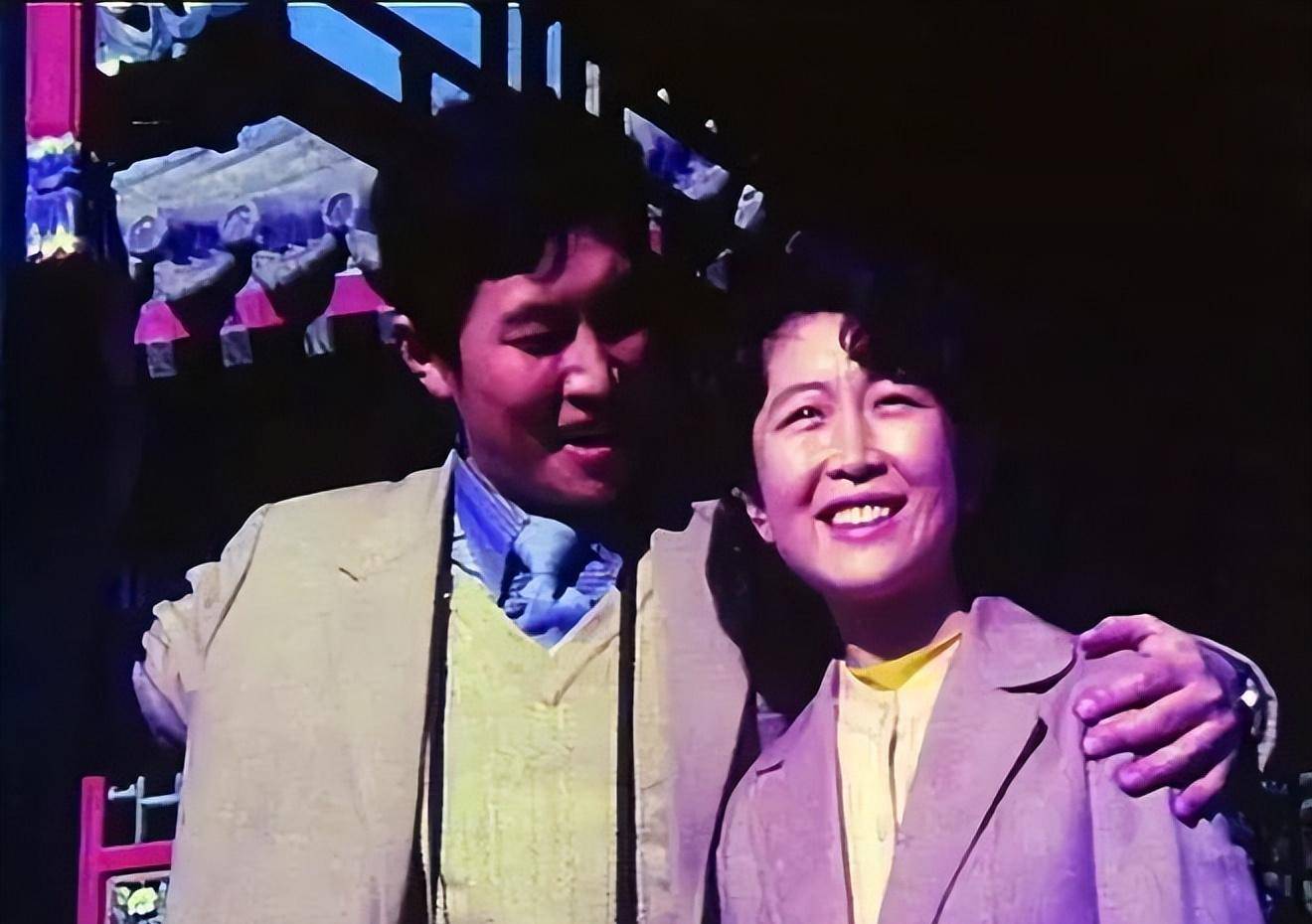 他曾经一度以为自己这辈子与演戏无缘了,但前妻孙涛的出现,让唐国强的