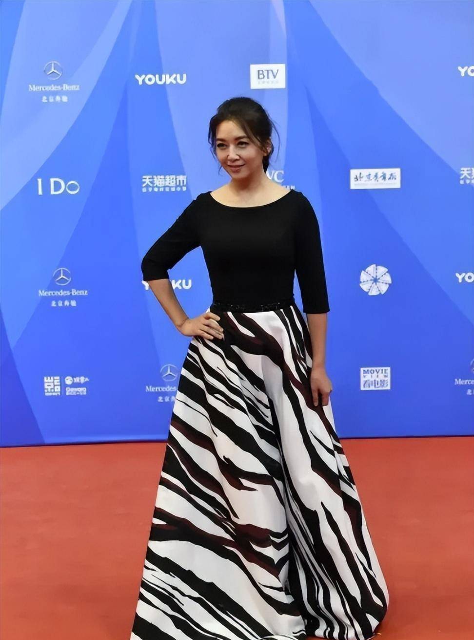 江珊发福也很美!